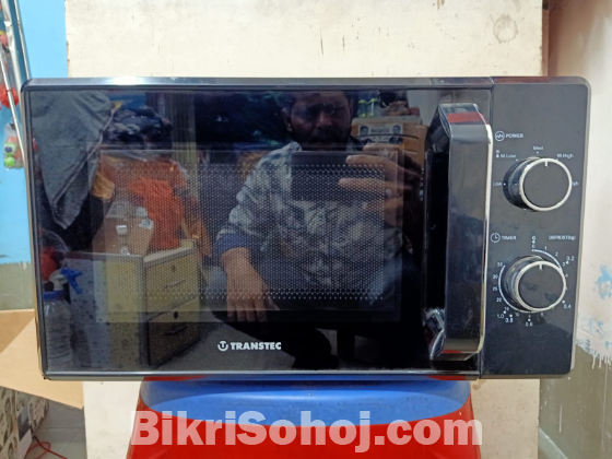 Transtec Microwave Oven